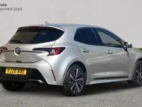 New Toyota Corolla Design 140 HP (102 kW) 2026 Silver Hatchback
