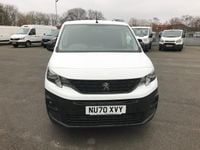 Begagnad Peugeot Partner 2020 Vit Minibuss