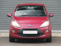 Usado Ford Ka Zetec 69 CV (50 kW) 2013 Rojo Utilitario