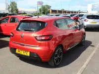 Used Renault Clio Dynamique 110 HP (80 kW) 2017 Red Hatchback