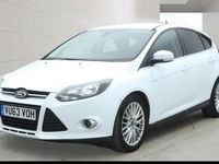 Usado Ford Focus Zetec 125 HP (91 kW) 2013 Branco Citadino