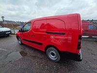 Used Peugeot Partner 2017 Red