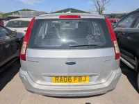 Used Ford Fusion Zetec 101 HP (74 kW) 2006 Silver Hatchback