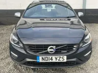 Usado Volvo V60 R-Design 115 CV (84 kW) 2014 Gris Familiar