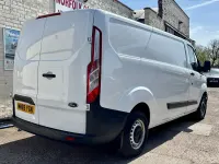 Usado Ford Transit Custom 105 HP (77 kW) 2019 Branco Van
