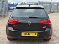 Usado VW Golf VII Edition 125 HP (91 kW) 2017 Preto Citadino