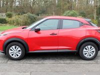 Usado Nissan Juke Visia 114 HP (83 kW) 2023 Vermelho SUV