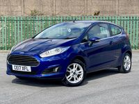 Used Ford Fiesta Zetec 82 HP (60 kW) 2017 Blue Hatchback