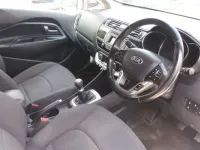 Used Kia Rio 84 HP (61 kW) 2017 White Hatchback