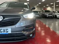Used Vauxhall Grandland X S 130 HP (95 kW) 2019 Grey SUV