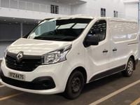 Used Renault Trafic Business 2015 White MPV