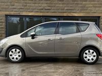 Used Vauxhall Meriva 130 HP (95 kW) 2012 Brown MPV