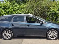 Used Toyota Auris Hybrid 2015 Grey Estate