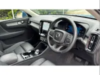 Usado Volvo XC40 Ultra 163 HP (119 kW) 2025 Azul SUV