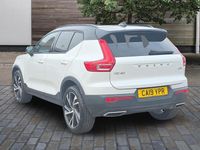 Usado Volvo XC40 R-Design Pro 150 HP (110 kW) 2019 Branco SUV