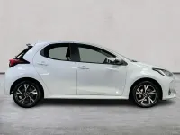 Used Toyota Yaris Design 116 HP (85 kW) 2024 White Hatchback