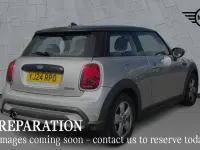 Used Mini Cooper Classic 134 HP (98 kW) 2024 Silver Hatchback