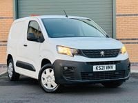 Used Peugeot Partner 131 HP (96 kW) 2021 White MPV