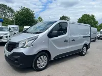 Used Renault Trafic Business 2019 Silver MPV