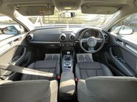 Used Audi A3 S-Line 150 HP (110 kW) 2014 White Estate