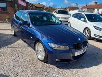 Begagnad BMW 325 2010 Blå Sedan