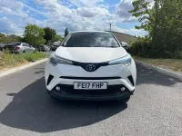 Used Toyota C-HR 122 HP (89 kW) 2017 White SUV