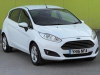 Usado Ford Fiesta Zetec 2016 Branco Citadino