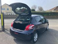 Used Peugeot 208 Style 82 HP (60 kW) 2014 Blue Hatchback