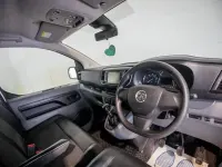 Used Vauxhall Vivaro 100 HP (73 kW) 2019 White MPV