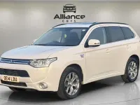 Used Mitsubishi Outlander P-HEV 2014 White Estate