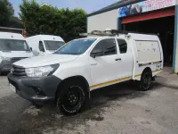 Used Toyota HiLux Active 150 HP (110 kW) 2018 White Pickup