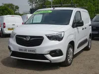Used Vauxhall Combo Sportive 100 HP (73 kW) 2022 White MPV