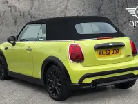 Used Mini Cooper Classic 134 HP (98 kW) 2022 Yellow Hatchback