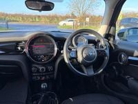 Begagnad Mini Cooper Classic 2021 Grå Halvkombi