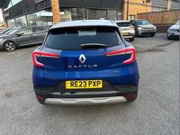 Usado Renault Captur Evolution 143 HP (105 kW) 2023 Azul SUV