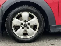 Używany Mini Cooper Classic 136 KM (100 kW) 2021 Czerwony Hatchback