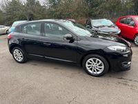 Used Renault Mégane III Dynamique 110 HP (80 kW) 2014 Black Hatchback