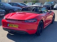 Used Porsche Boxster 295 HP (216 kW) 2016 Red Cabriolet