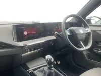 Used Vauxhall Astra 131 HP (96 kW) 2023 White Estate
