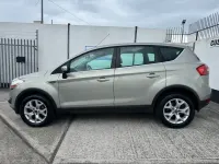 Usado Ford Kuga Zetec 2010 Prateado SUV