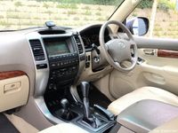 Used Toyota Land Cruiser 173 HP (127 kW) 2007 SUV