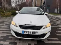 Used Peugeot 308 Active 100 HP (73 kW) 2014 White Hatchback