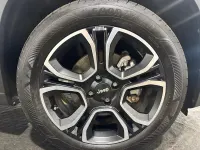 Used Jeep Avenger EV Summit 114 kW (156 HP) 2024 White/black SUV
