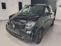 Used Smart ForFour Premium 2017 Black Hatchback