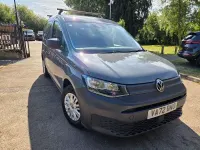 Usado VW Caddy S 102 CV (75 kW) 2023 Gris Monovolumen