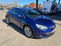 Used Vauxhall Astra GTC SRi 165 HP (121 kW) 2015 Blue Hatchback
