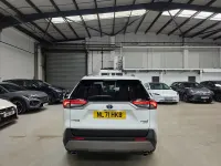 Used Toyota RAV4 Design 218 HP (160 kW) 2021 White SUV