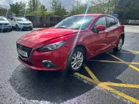 Used Mazda 3 105 HP (77 kW) 2016 Red Hatchback