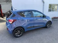 Used Hyundai i10 Premium 67 HP (49 kW) 2017 Blue Hatchback