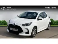 Used Toyota Yaris 116 HP (85 kW) 2023 White Hatchback